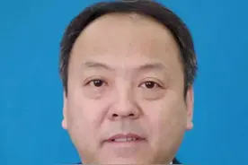 孙喆任哈尔滨市人民政府代理市长图片