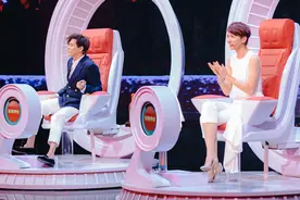 又是一对回忆杀！“金童玉女”梁咏琪陈晓东再续前缘图片