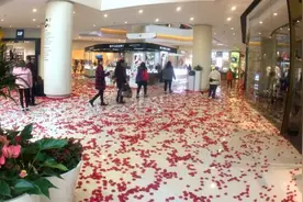 百货商场熬不住了 本周末发动春节前最猛促销图片