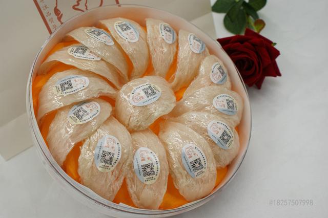 看34岁谢娜和44岁杨钰莹！谁还敢说保养不重要？