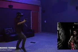 玩家戴VR头盔体验《鬼影实录》 画面感极强玩家被吓尿图片