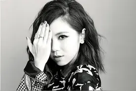 FLYING HIGH 邓紫棋 拥抱真实的自己图片