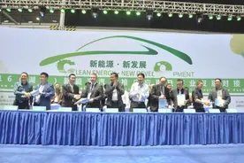 湖南星通（新能源）车展签约近4亿 纯电动物流车受关注图片