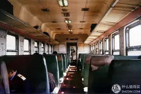 为了那暂未远去的记忆：中国铁路非空调硬座客车模型 篇一：YZ25B 25B型硬座车图片