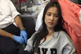 李孟苏 | 每个名人都应该配备一个哆啦A梦图片