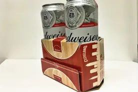 骑士队啤酒赞助商百威为球迷送定制纸板VR设备图片