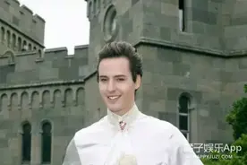 好久不见 | 谢顶、酒驾、持枪恐吓，曾经的维塔斯已经残成大爷了图片