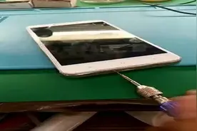 红米NOTE4安装手机屏拆解教程