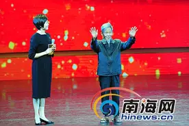 琼海“竹竿老人”魏文贤10年义务救百人：我要钱干什么呢？图片