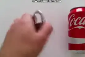 速看！一罐可口可乐就能开锁？图片