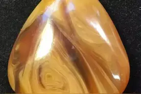 蜜蜡介绍与缅甸蜜蜡图片欣赏图片