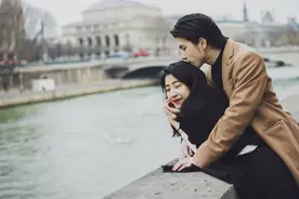 情侣照的最美打开方式图片