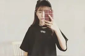 夏天要显瘦，宽松T恤轻松藏肉图片