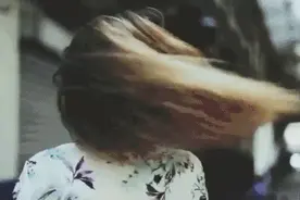 什么是驻颜粉底？驻颜粉底，打造素颜女神妆！图片