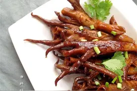 昕妈私厨｜撩人的酱鸭舌，自己动手赶走馋虫图片