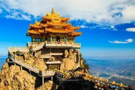 庆祝2016年世界旅游日，洛阳栾川老君山风景区特推出惠民政策图片