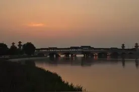 邹城夜景，美呆了！简直是我心中的“小南国”~图片