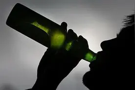 王二蛋的孤独图片