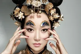 咚吧啦呀咚吧咚吧啦，萨顶顶最初音乐模样，碾压众广场舞音乐！图片