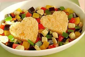 给TA做份爱心便当表达心意吧！让TA感受你满满的爱图片