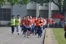 跑起来！株洲体育中考开考 全程摄像可回溯图片