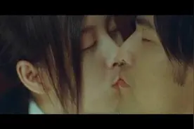 她是洗发水广告的经典女神，吻遍周杰伦罗志祥，嫁大其16岁富商图片