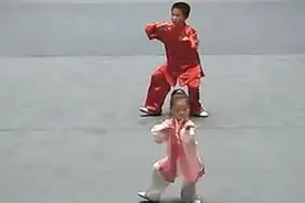 4岁小女孩打太极拳，震惊全场.视频封面