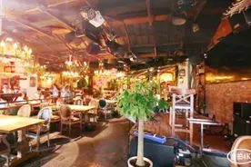 Seven花田里，一个从餐厅开始夜生活的地方图片