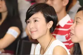 唐宁：她是合作过无数巨星的最美童星，也是黄家驹最爱的妹妹图片