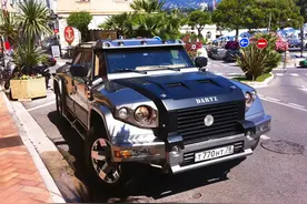 1000万土豪防弹SUV，你见过这种民用“陆地战车”吗？图片
