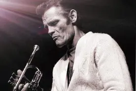 “然而，很美” 的那些爵士乐！附3D环绕音乐图片