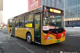 「冰城新闻」龙客制造！364路新能源纯电公交客车上线运行｜冰城绿色公交车辆占比超八成 全国领先图片