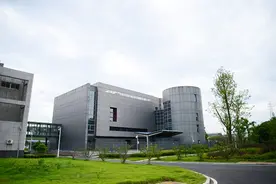 我国首个P4实验室投入运行 可研究最危险病原体图片