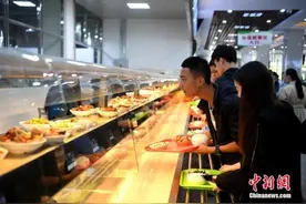 三部门拟规定：不得对学校食品安全事件谎报缓报图片