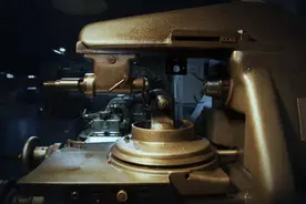 「网信文化」《会说话的机器》之瑞士钟表卧式万能铣床图片