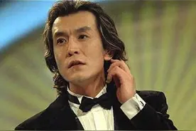 这些明星的头发你根本猜不透，他一直靠假发维持颜值图片