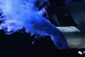 「维修」排气管冒蓝烟的7个原因，老师傅都说不全！图片