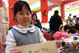 儿童庙会乐趣多图片
