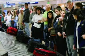 坐飞机时如何第一个拿到托运行李图片