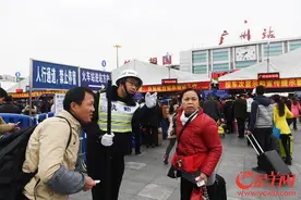 春运第四天 广州火车站秩序井然图片
