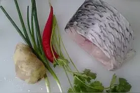 简单又美味的清蒸草鱼图片