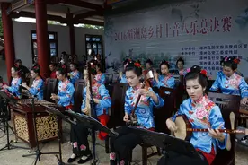 湄洲岛举办首届十音八乐比赛图片
