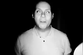 全球首款“夜视”手机，可在全黑环境下拍照录像，还可遥控电视视频封面