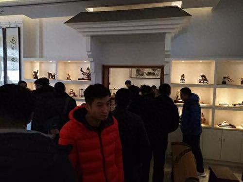 中国银行龙腾盛世金条价格，一块石头值多少钱 配图01