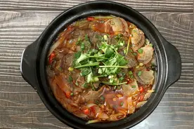 吃不完的卤牛肉这样做，开胃又下饭，酸酸辣辣地太适合冬天吃了视频封面