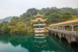 新中国建立的第一个自然保护区，山青水碧，秀冠江南视频封面