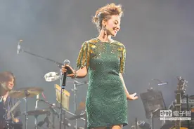 Lara谢歌迷伴过母亲节 献唱〈我不再怕〉勇敢过人生图片