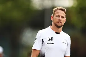 巴顿的第17年：状态好过09年 F1不是青春饭图片