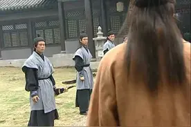 这样做究竟是对还是错，真的不知道怎么回答