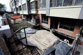 家住一楼不算低 缘何还挖“负一层”图片